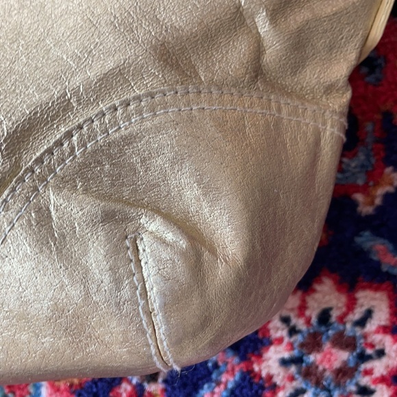 Vintage Cache gold shoulder bag fully lined - Picture 5 of 16